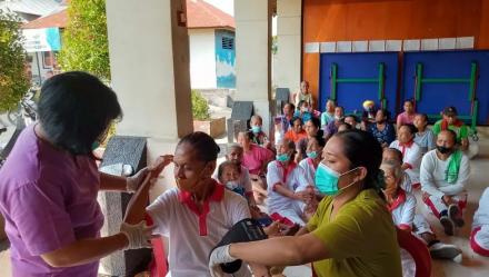 Sejumlah 59 Lansia di Desa Bengkala ikuti kegiatan Prolanis (Program Pengelolaan Penyakit Kronis)