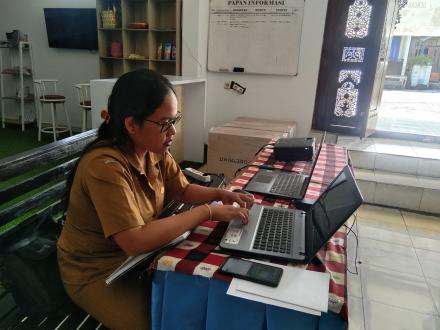 Webinar Pengawasan Pemberian Makanan Tambahan Dan Penimbangan Sesuai Standar 