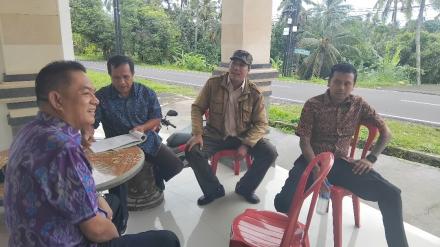 Perbekel Bengkala Terima Kunjungan Penyuluh Pertanian dalam Rangka Perkenalan PPL Baru